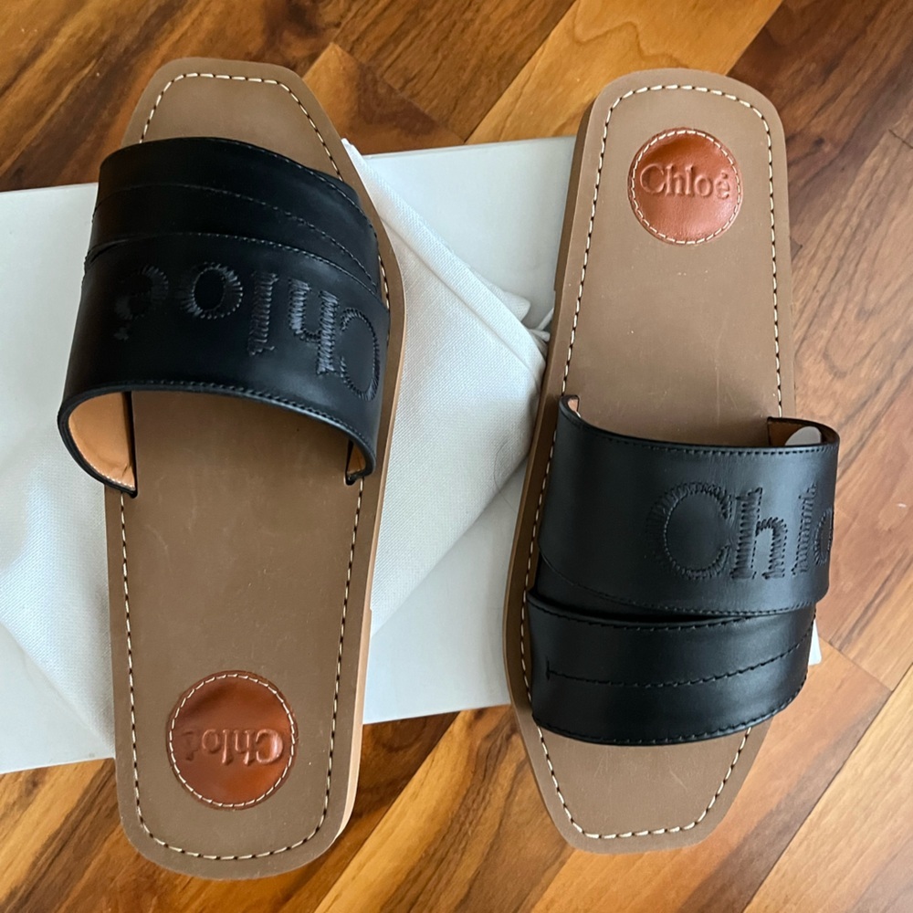 Chloe Woody Logo Leather Strap Slides Sandals size 40, NEW - Picture 13 of 14
